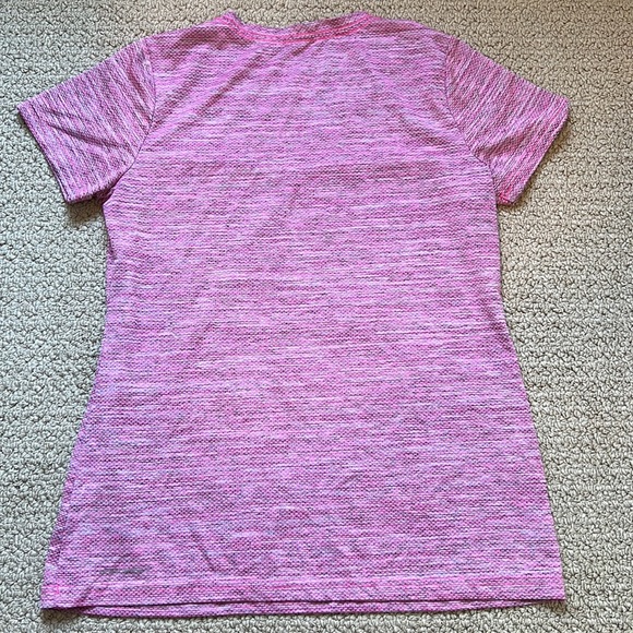 Bundle of 3 Reebok tops - Picture 3 of 11